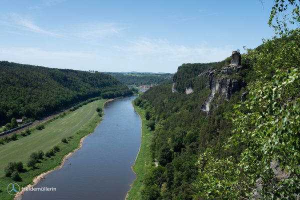 Bastei, Aussicht auf Elbe und Wartturm