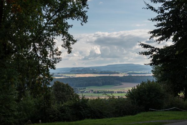 Ausblick von der Schönen Höhe zum Lilienstein und zur Festung Königstein